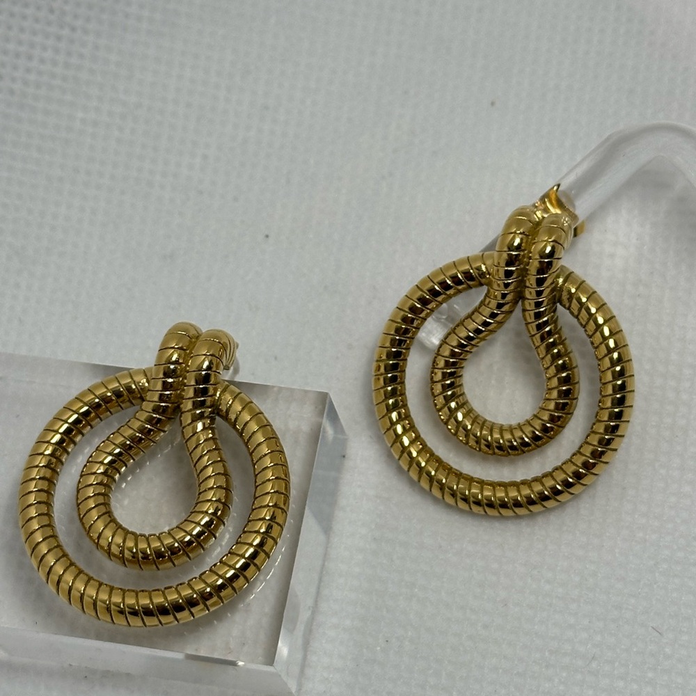 Earrings set